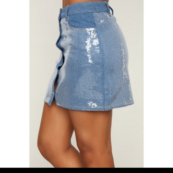 NWT Honey Punch Denim sequin button up skirt - Picture 2 of 9